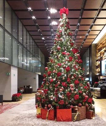 El hotel Hilton ofrece paquetes navideños | Facebook