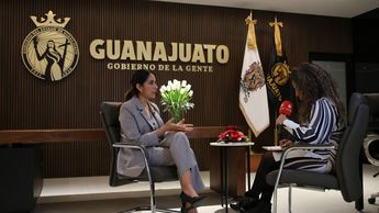 Libia Dennise en entrevista con Telediario. Dany Béjar