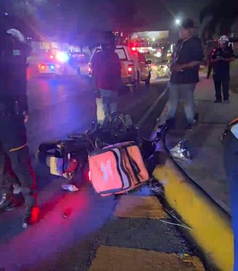 En el sitio los elementos de tránsito realizaron el parte del accidente. | Leyda Estrada