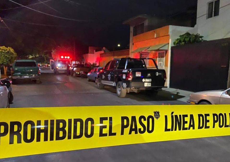 Cinta de policía / Erick Breguer