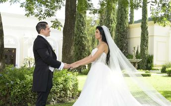 Foto de Erika Lizeth con su esposa Francisco Gabriel. | Cortesía