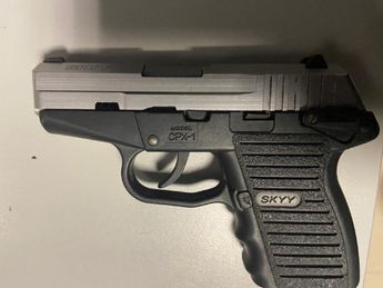 Arma de fuego hallada a Erick Jair. | Cortesía