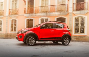 Uno de los vehículos un poco más caro pero catalogado como buena opción se encuentra el Fiat Mobi 2023.