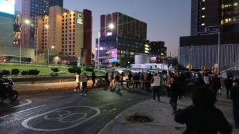 Los bloqueos se han movido por diferentes partes del Centro de Monterrey.| Especial