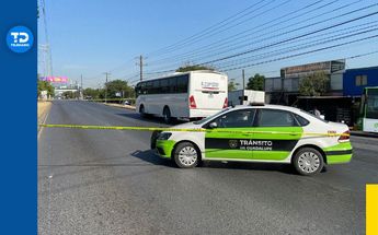 Muere mujer tras ser atropellada por ruta 224 en avenida Eloy Cavazos en Guadalupe. | Pamela Villanueva