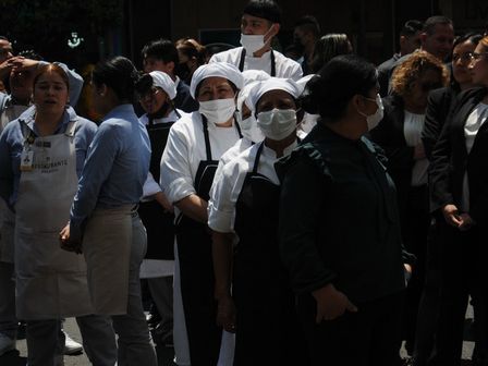 Los puntos de reunión deben ser espacios grandes y despejados para evitar que algo caiga sobre la gente en un sismo | Cuartoscuro
