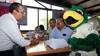 El público que fue parte de la convivencia pudo compartir experiencias con los conductores | Melanie Torres