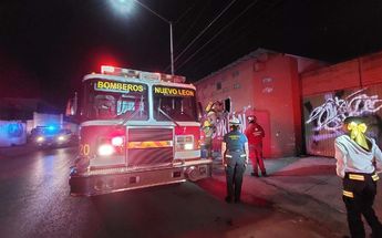 Protección Civil de Monterrey y Bomberos Nuevo León atendieron el hecho. | Leyda Estrada