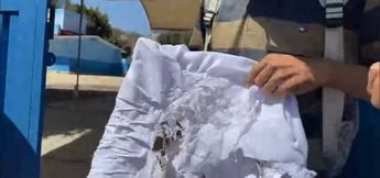 La hermana tuvo que acudir con un cambio extra de ropa para atender ella misma a la menor, tras las lesiones / Especial