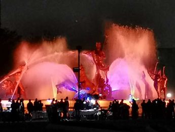 Fuente de Neptuno / Alexandra Amao