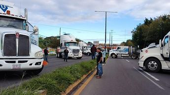 Transportistas bloquean parcialmente vías de Veracruz por falta de seguridad | Cortesía