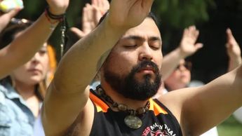 Luis Quezada es un musico que nació en Iztacalco, Ciudad de México y reside en Seattle desde los cinco años / Gardenia Mendoza Aguilar