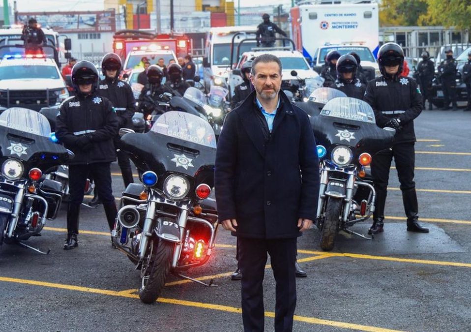 Policía, Tránsito y cuerpos de emergencia participan en el Operativo Regia Navidad Segura.| Especial