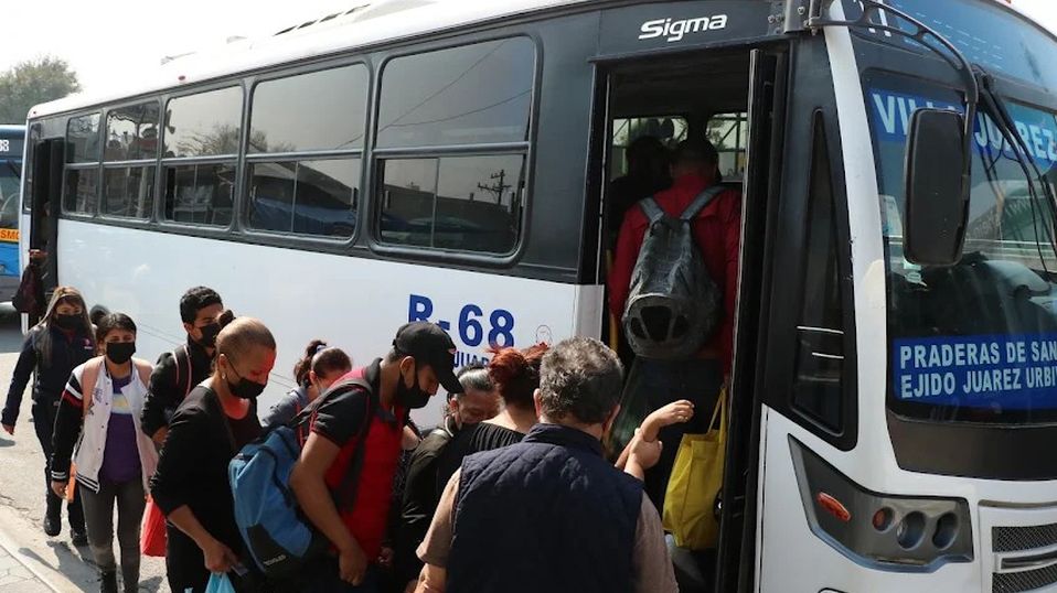 Tarifas de transporte público en NL / Leonel Rocha