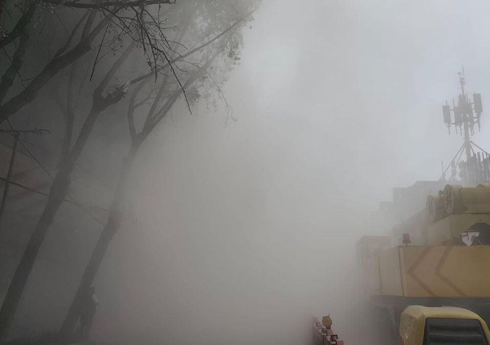 Según las autoridades, cuatro personas quedaron atrapadas tras el colapso en San Antonio Abad | Jorge Becerril