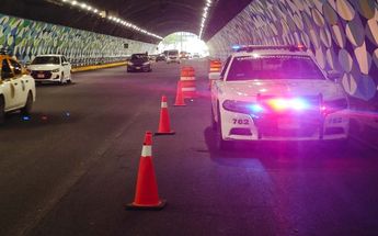 La Policía de Monterrey mantuvo un abanderamiento en la zona del desprendimiento. | Francisco Zúñiga Esquivel