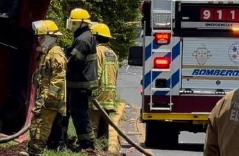 Protección Civil y Bomberos de El Salto ya se encuentran atendiendo el derrame de gasolina | Policía de El Salto