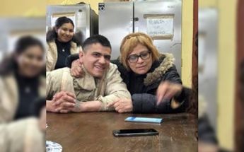 Mamá se reencuentra con su hijo desaparecido en Monterrey | Especial