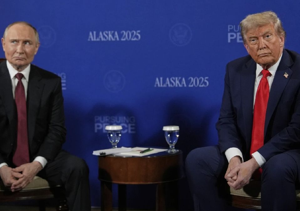 La cumbre se realizó en Alaska este 15 de agosto en una reunión sin precedentes. | AP