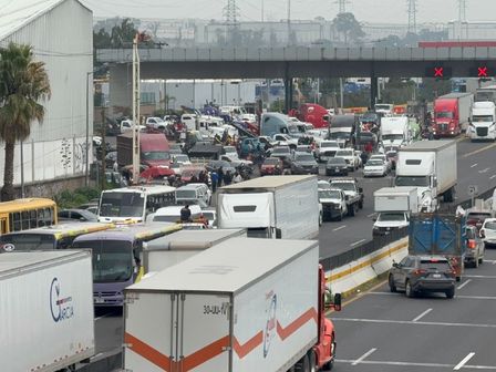 Marcha de transportistas afectará vialidades de CdMx y Edomex