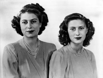 La Reina Isabel II era 4 años mayor que su hermana Margarita / Getty Images