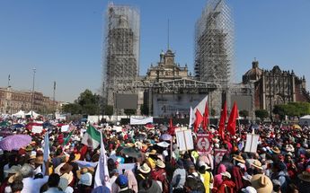 Plancha del Zócalo CdMx cuarto informe de gobierno AMLO / Araceli López
