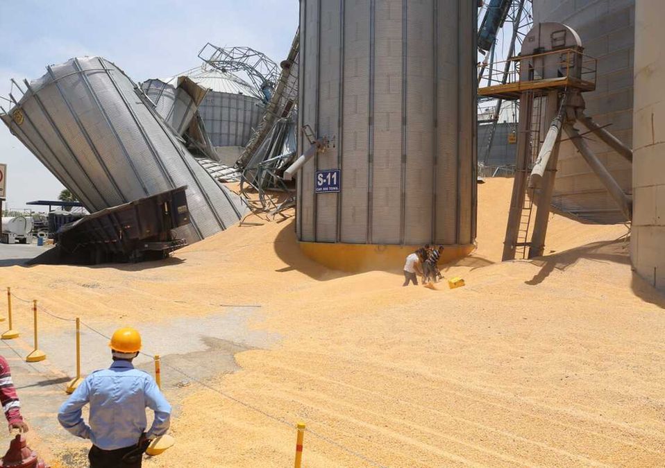 Protección Civil alerta de otro posible derrumbe en planta de Alimentos Balanceados Simón Bolívar