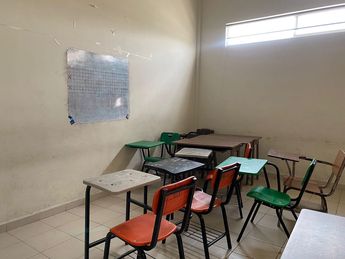 El centro comunitario no cuenta con las condiciones para albergar a los alumnos. | Frida Rodríguez