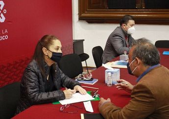 Claudia Sheinbaum retomó las Audiencias Públicas Presenciales en el Palacio del Ayuntamiento/ Cortesía