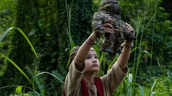 Kaylee Hottle se robó los reflectores con su interpretación de Jia en las entregas de 'Godzilla vs Kong'.| Warner Bros