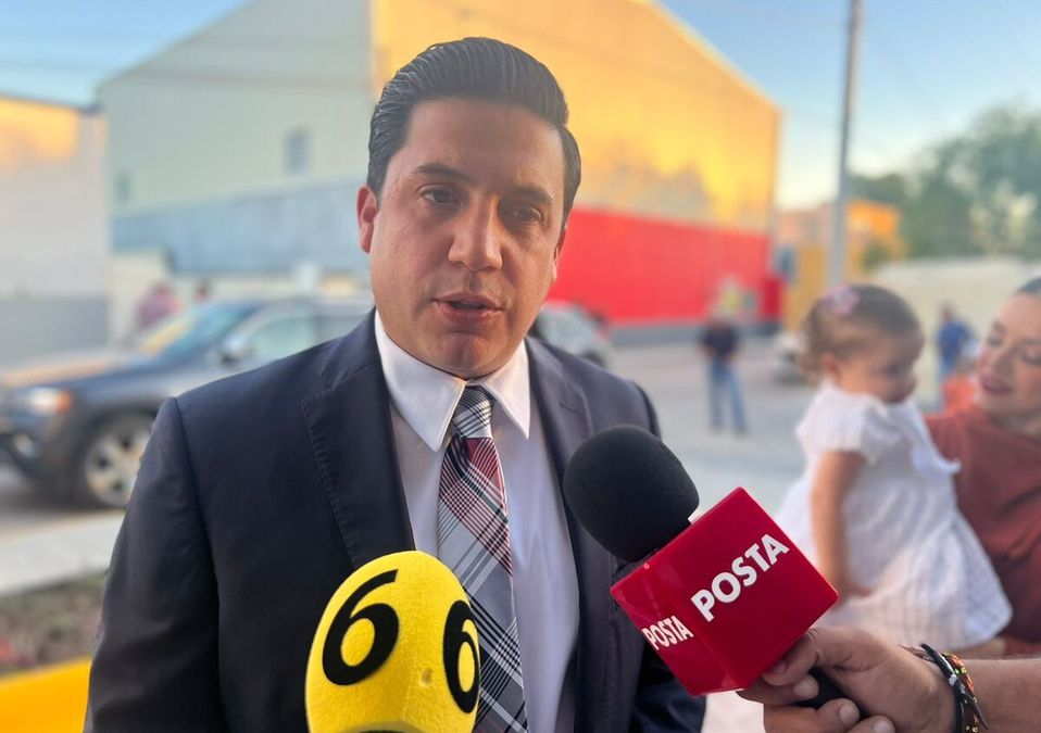 Raúl Cantú de la Garza / Mayte Villasana