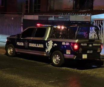 Policías de Guadalajara patrullaron la zona en busca de los agresores. | Javier León