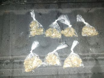 Envoltorios con droga decomisados a los implicados. | Miranda Arias