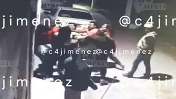 Mujeres golpean a menores de edad en Acolman