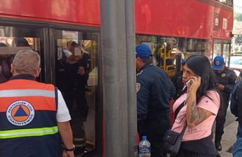 Al menos cinco pasajeros resultaron lesionados tras el choque del Metrobús | César Velázquez