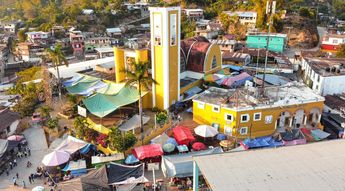 El municipio de Candelaria Loxicha se encuentra a más de cuatro horas de Oaxaca capital / Cortesía Hazel Ramirez
