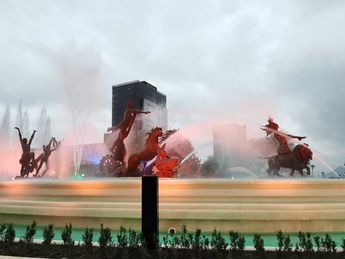 Fuente de Neptuno / Alexandra Amao