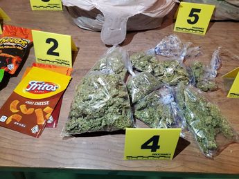 Droga hallado en el domicilio de la colonia Fraccionamiento Azteca. | Cortesía
