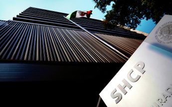 La Secretaría de Hacienda y Crédito Público cuenta con un sistema de alertas respecto de las deudas de los estados. | Reuters