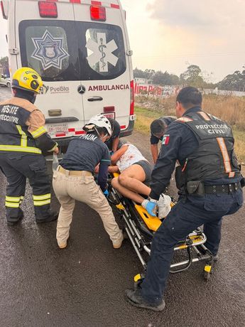 Las víctimas tuvieron que ser atendidas en el sitio y luego hospitalizadas debido a la gravedad de sus heridas / Especial