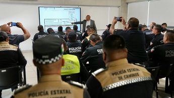 Policías reciben capacitación. | Secretaría de Seguridad de Jalisco