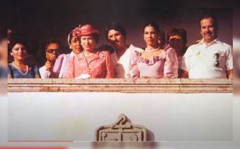 La reina Isabel II en Puerto Vallarta / CPS Media