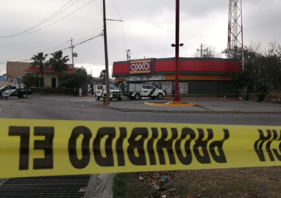Asesinan a un hombre afuera de tienda de conveniencia en Monterrey / Miranda Arias