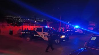 La víctima mortal presentaba lesiones de arma de fuego en el cuello y el abdomen. | Israel Santacruz