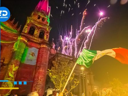 Grito de independencia desde Palacio de Gobierno en Jalisco | Telediario