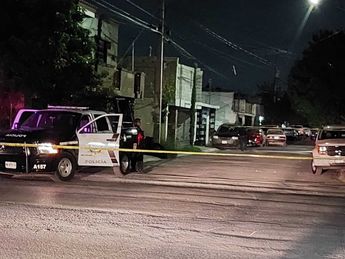 Las autoridades aseguraron un vehículo tras la persecución. | Leyda Estrada