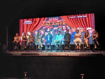 Arturo Carmona con el elenco de "La Vida Galante". | Tadeo Gómez