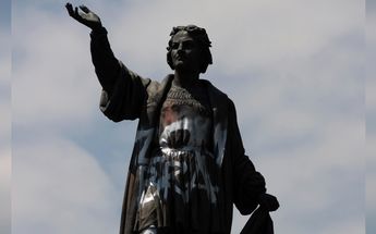 Estatua de Cristóbal Colón / AP