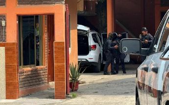 Hallan camioneta que vendería pareja de Veracruz con otro color | Especial