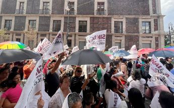 Contingente de Sinaloa encabezado por Rubén Rocha / Rafael Montes